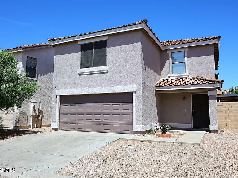 3249 S Chaparral Rd — Photo 2