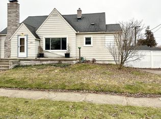 1229 18th St, Port Huron, MI