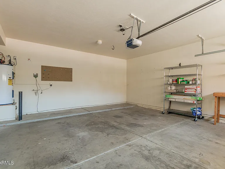 204 W Mountain Sage Dr — Photo 43