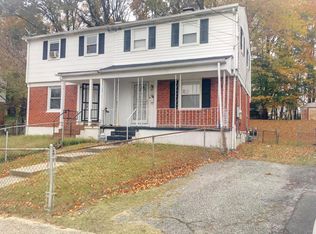 5808 Shoshone Dr, Oxon Hill, MD 20745