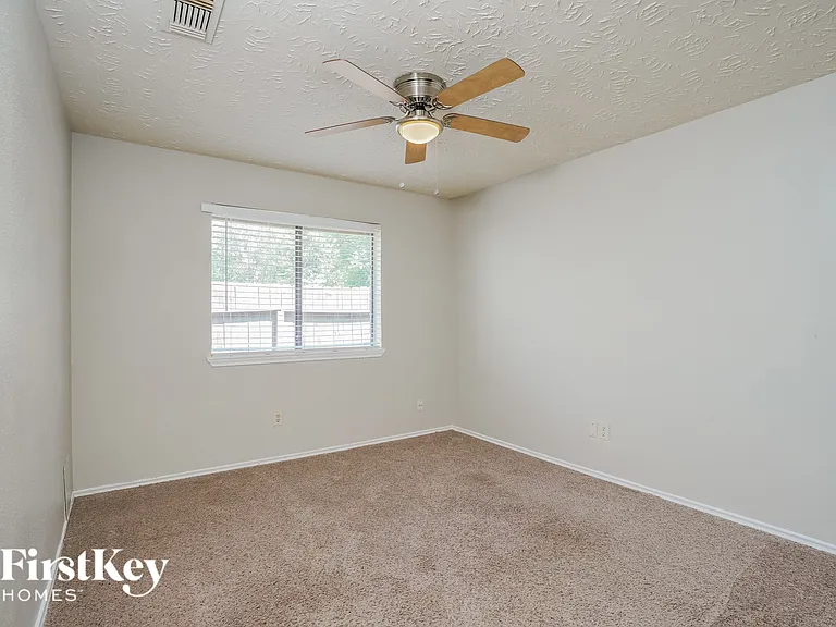 18423 Arbormont Dr — Photo 11