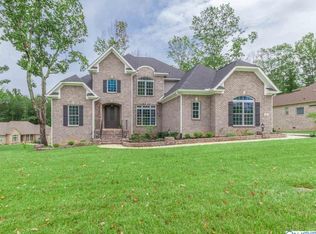 1 Preserve Loop Ct, Huntsville, AL 35803