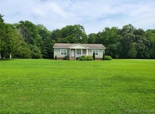 27 Elfwood Ln, Surry, VA 23883