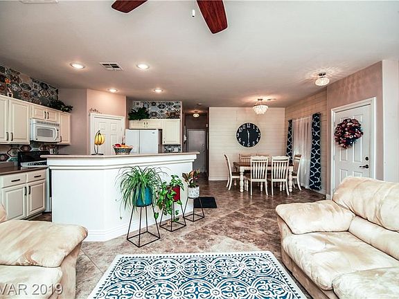 3rd image of 3213 Orange Orchid Pl Unit 3