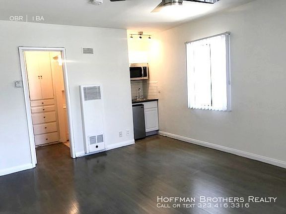 2nd image of 2589 S Sepulveda Blvd #1B