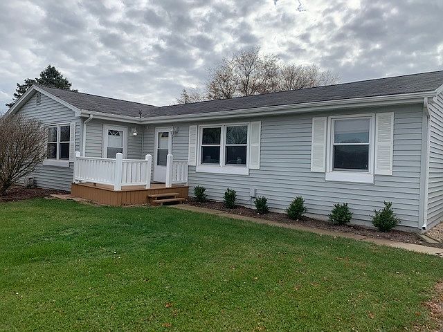 1st image of 38W231 Monterey Dr #1