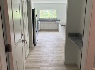 64 Pine St #3C, Ellsworth, ME 04605