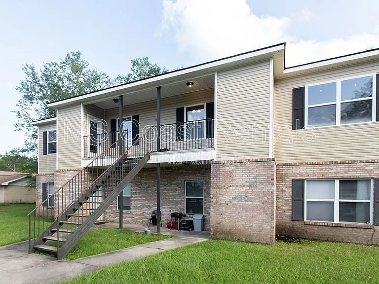 15815 Adam Rd #518 — Photo 3