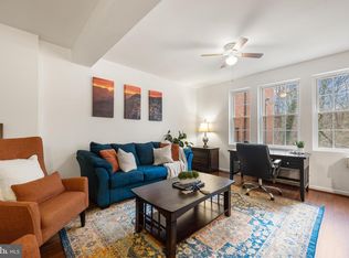 1913 N Rhodes St APT 15, Arlington, VA