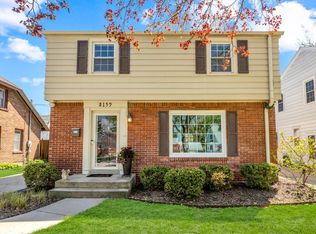 8159 Stickney Ave, Wauwatosa, WI 53213