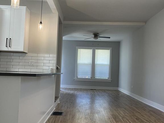 4th image of 1271 W 72nd St