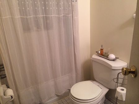 5th image of 202 W 102nd St #2E