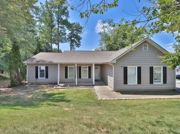 2348 Planters Cove Dr, Lawrenceville, GA 30044