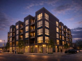2505 W Farragut Ave #405, Chicago, IL 60625