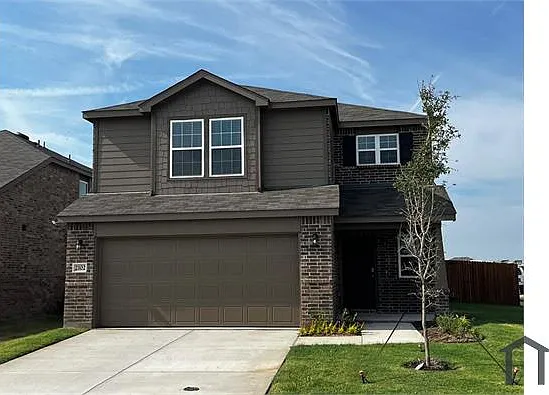 4 bed, 2200 sqft, $2,995 — Photo 1