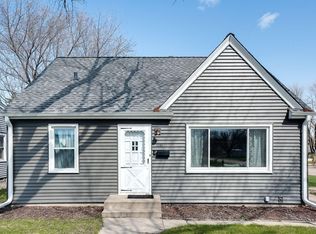 100 6th Ave NE, Osseo, MN 55369
