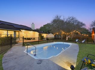 9618 Geronimo Path, San Antonio, TX 78254