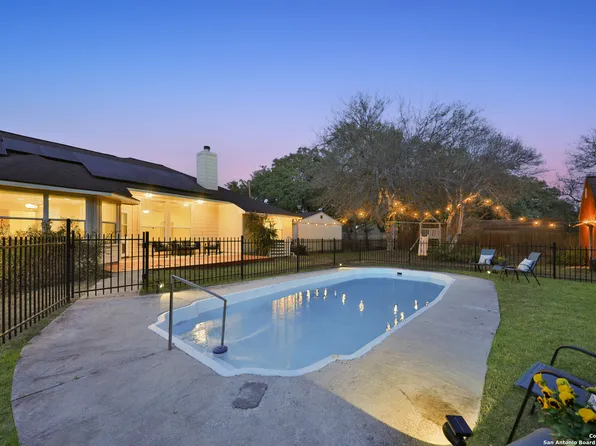 9618 Geronimo Path, San Antonio, TX 78254