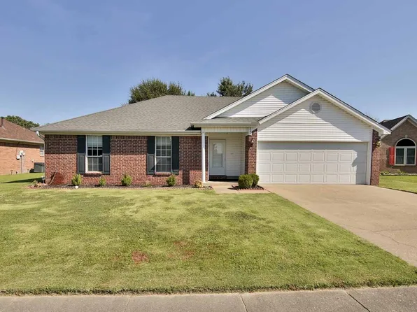 255 N Casa View Dr, Marion, AR 72364