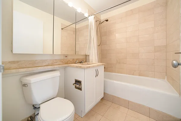 Rented by RELO REDAC INC. | media 27