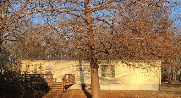 4th image of 712 Park Blvd