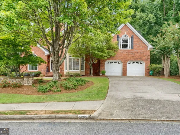 5299 Garnaby Ln, Peachtree Corners, GA 30092
