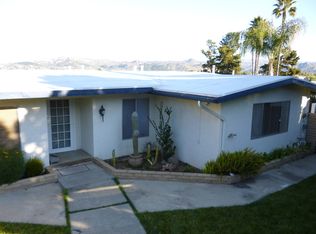 1054 Circle Dr, Escondido, CA 92025