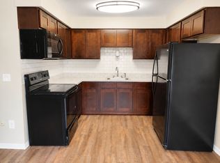 Sterling Hill Apartments, Utica, MI 48316