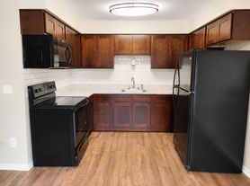 Sterling Hill Apartments