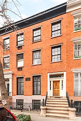 19 Charlton Street in Hudson Square