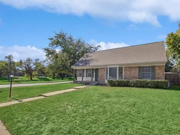13505 Pyramid Dr, Farmers Branch, TX 75234
