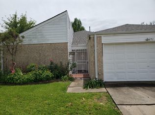 2987 Shadow Trail Dr, Houston, TX 77082
