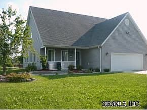 1st image of 841 Newport Bay Dr