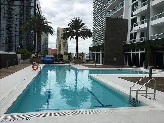 4th image of 1080 Brickell Ave #38C