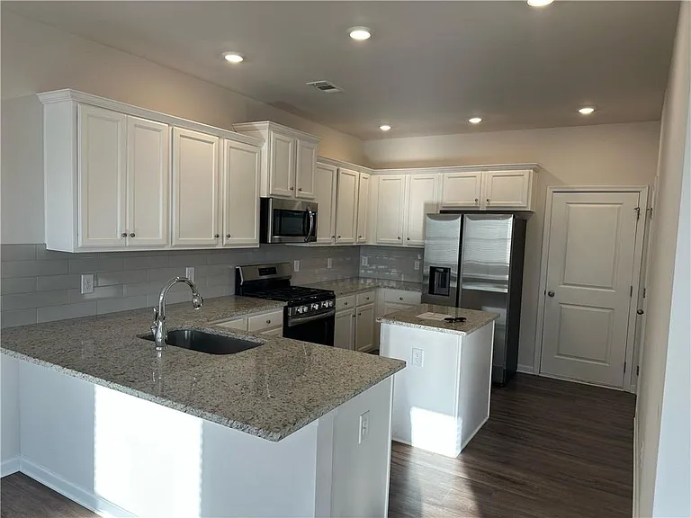 45 Pineview Dr — Photo 8