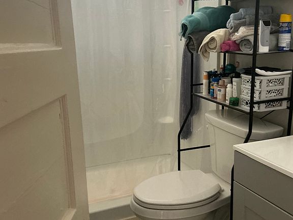 5th image of 17 Liberty St #4