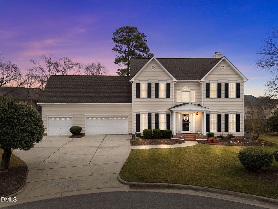 1st image of 110 Mereworth Pl