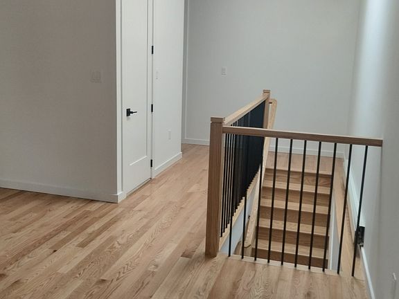 3rd image of 32-34 55th St #2F