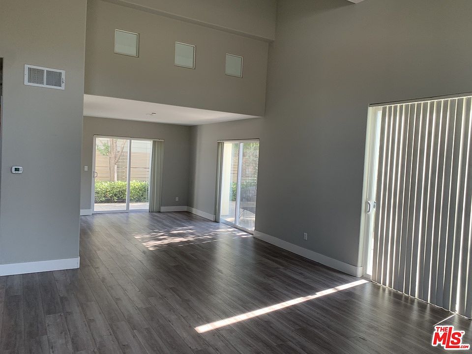 1st image of 1238 22nd St Unit 4