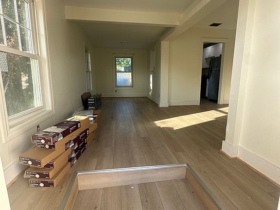 4th image of 4353 6th Ave N
