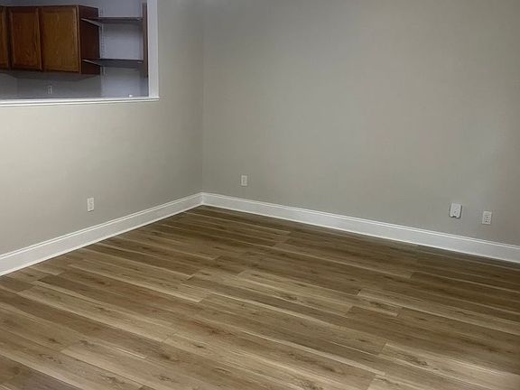 3rd image of 4910 Kitty Hawk Way