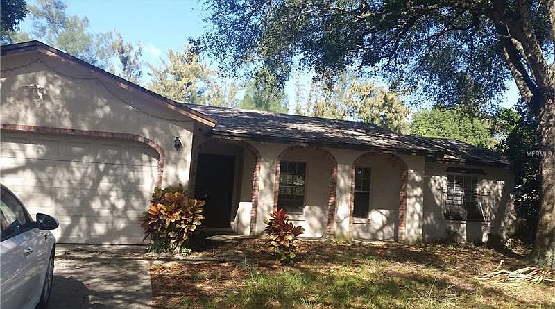 2nd image of 120 Des Pinar Ln