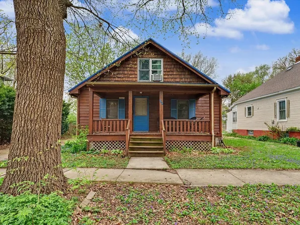 705 S Wabash Ave, Urbana, IL 61801