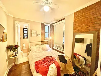 Rented by Century 21 Premier 