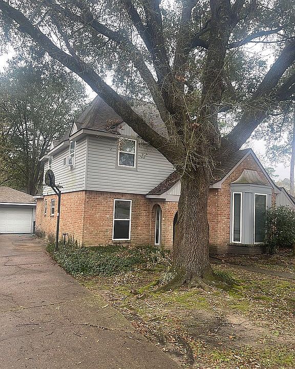 1st image of 20410 Prince Edward Ct