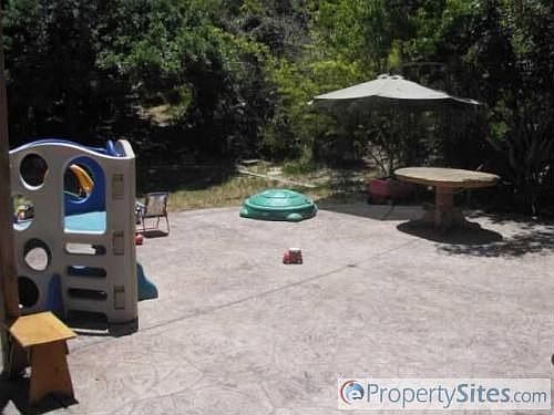 4th image of 251 Parkbrook Pl