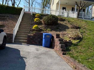 499 Stikle St, Steelton, PA 17113