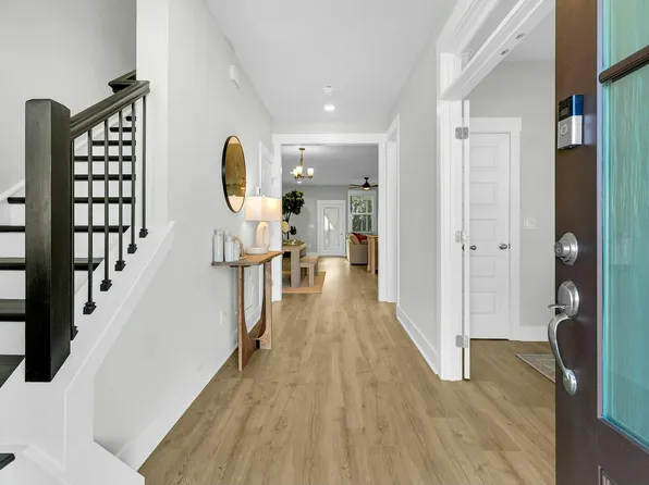 7759 Park Gate Dr, North Charleston, SC 29418