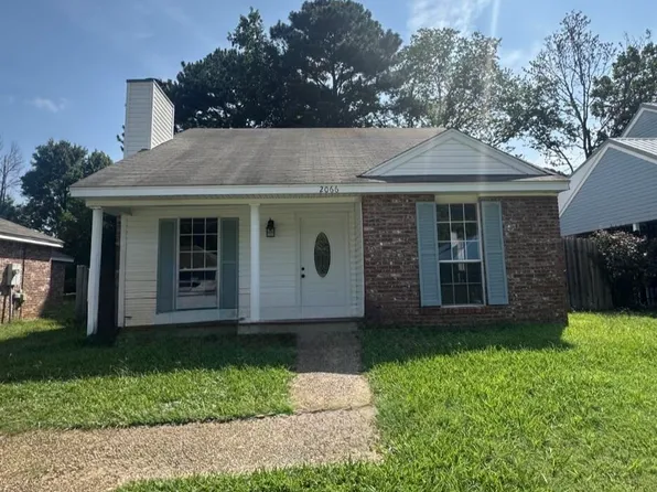 2066 Fox Hill Ln, Jackson, MS 39272