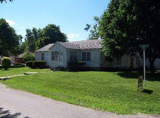 501 E Oak St, Chatsworth, IL 60921